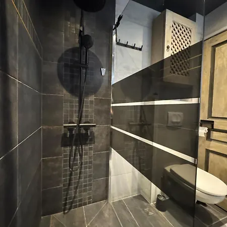 Апартаменти Le Balcon De